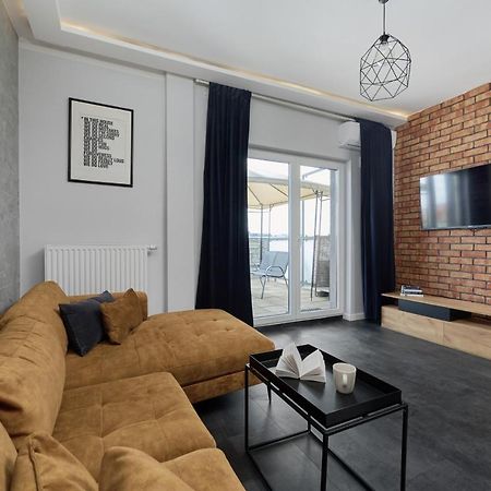 Stylish Kosciuszki Apartaments Near The Market Square With Free Garage Wroclaw By Noclegi Renters Ngoại thất bức ảnh