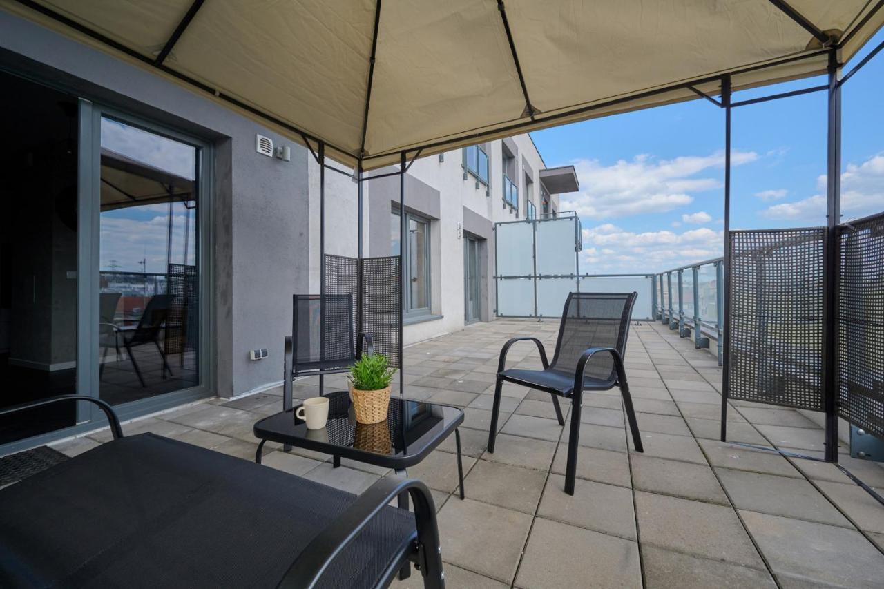 Stylish Kosciuszki Apartaments Near The Market Square With Free Garage Wroclaw By Noclegi Renters Ngoại thất bức ảnh