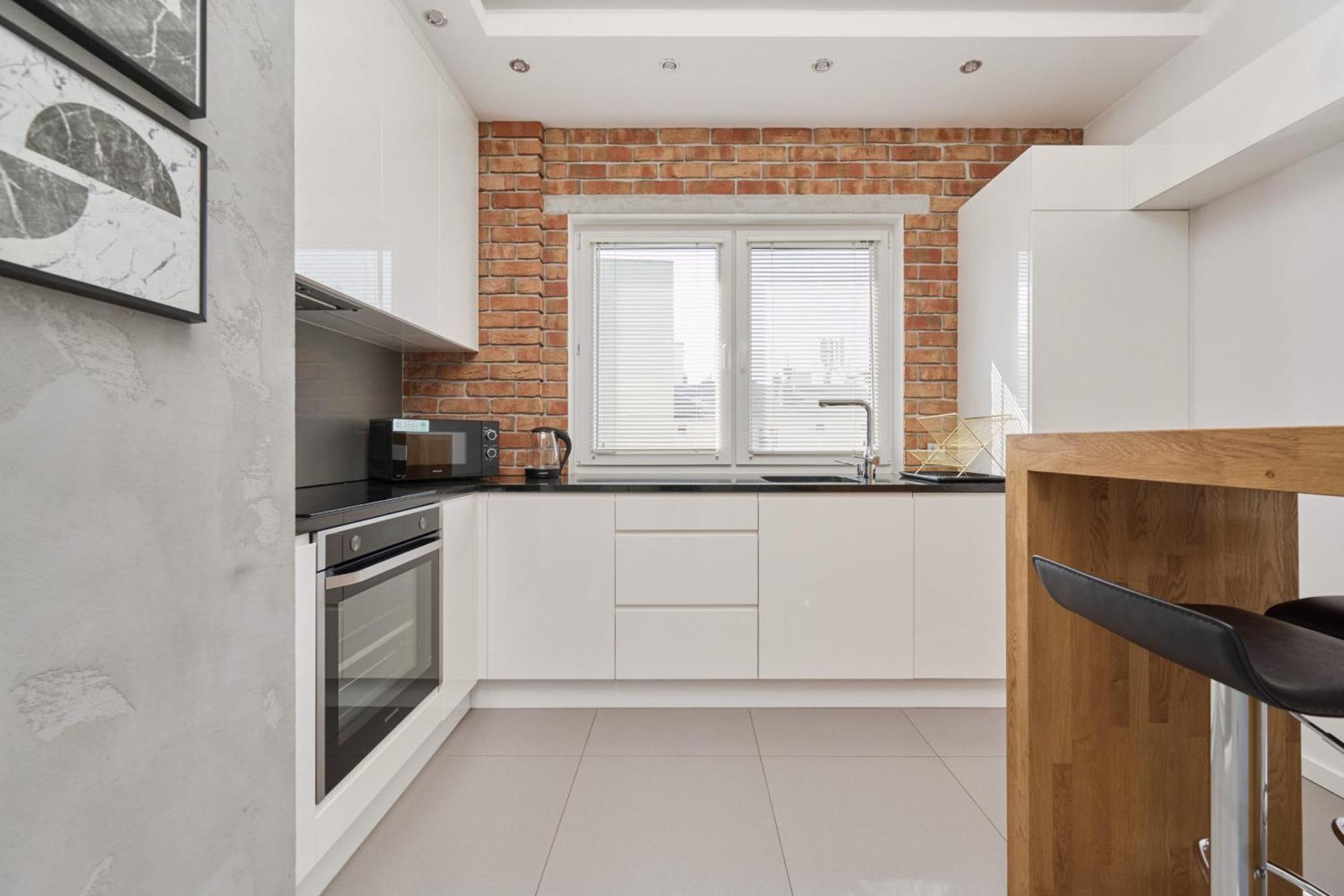 Stylish Kosciuszki Apartaments Near The Market Square With Free Garage Wroclaw By Noclegi Renters Ngoại thất bức ảnh